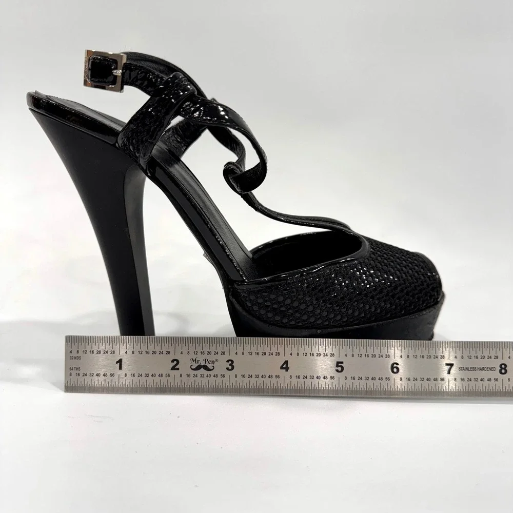 Fendi Black Patent Leather T Strap Platform Stiletto Heels Made in Italy Size 9